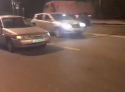 Из-за обрыва проводов в Новороссийске пострадали 20 машин