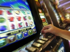 Сразу два подпольных игровых клуба, принадлежащих одному владельцу, «накрыли» в Белореченске