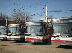 В Краснодаре на маршрут № 2Е выйдут семь низкопольных автобусов