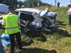 Появились новые подробности жуткой аварии на железнодорожном переезде в Майкопе