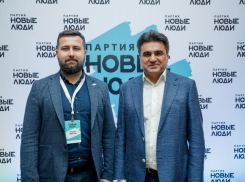 «С людьми надо говорить. И людей надо слушать»
