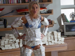 Полтора миллиона рублей пыталась перевезти в Турцию женщина из Краснодара