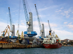 Туапсинский порт купит краны на 7 млн евро