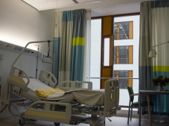 Новый год начался с антирекорда: на Кубани с подтвержденным коронавирусом умерли 16 человек 