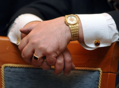  Крымские депутаты «забыли» внести в справки о доходах имущество на 3 млн рублей 