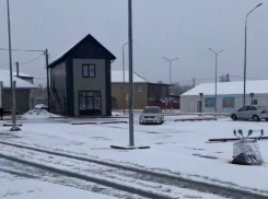 Краснодарский край к середине весны завалило снегом: видео