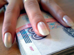 Новороссийский инспектор труда подозревается в получении взятки