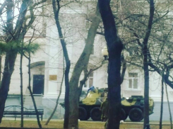 Жители Новороссийска сообщают о бронетранспортерах на улицах города