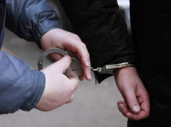 Двух жителей Дагестана осудили за связь с террористами 