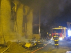 В Краснодаре горел двухэтажный дом