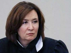 Следком РФ проверит кубанскую «золотую» судью Елену Хахалеву на прогулы