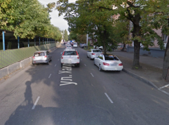  На улице Хакурате в Краснодаре запретят парковаться 