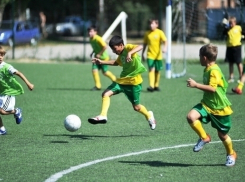  «Тренер превратил жизнь в интернате ФК «Кубань» в ад», - мать воспитанника Фатима 