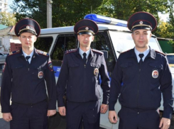 В Армавире полицейские спасли людей из огня