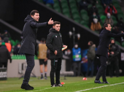 Акции Мусаева вверх: тренера «Краснодара» от возможной отставки спасла победа над «Ренном» 