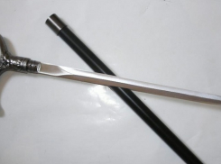 В Краснодаре мужчина пытался пронести на судебное заседание штык-нож 