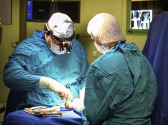 Краснодарцу спасли прожженную насквозь ладонь