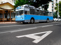 В Краснодаре началось голосование за выделенную полосу на Ставропольской
