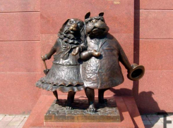 Краснодарские «Влюбленные собачки» попали в рейтинг самых смешных памятников России