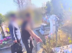 Кладбищенский вор-мигрант попался полиции в Краснодарском крае