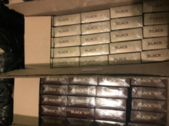 В аэропорту Краснодара задержали мужчин с 30 тысячами безакцизных пачек сигарет