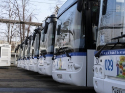  В Краснодаре начнут ездить 17 новых автобусов класса «ЕВРО-5» 