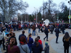 В Краснодаре началась траурная акция по погибшим в Кемерово