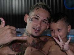 Моргенштерн посвятил строки новой песни спасенному им кубанскому мальчику со СМА