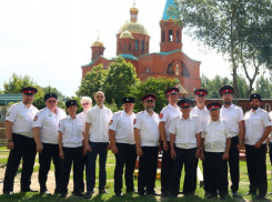 Пение казаков в Вознесенском храме в Краснодаре сняли на видео