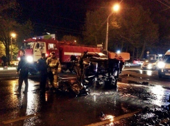 В Новороссийске семья спаслась из горящего автомобиля