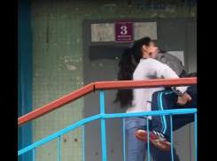 Прокуратура начала проверку после публикации «Блокнот Краснодара» о матери, которая несет на руках 20-летнего сына с ДЦП