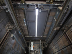 В центре Краснодара строитель сорвался в шахту лифта