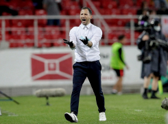 Главный тренер «Спартака» отдал мошенникам 250 тысяч рублей в Сочи