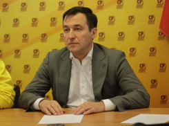 Ремонт Тихорецкого вокзала на Кубани, отмена QR-кодов на транспорте и по 10 тысяч рублей каждому ребенку: депутат Госдумы Дмитрий Гусев