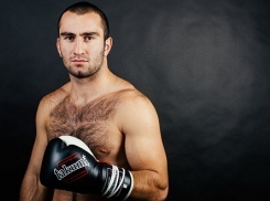 Боксер Гассиев за месяц получил уже вторую квартиру в Сочи