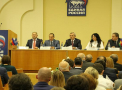 В Краснодаре торжественно передали мандат Владимира Бекетова