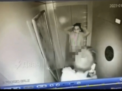 Краснодарская парочка устроила сексуальную фотосессию в лифте