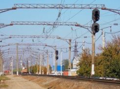  Краснодарец попытался изнасиловать сотрудницу ж/д переезда 