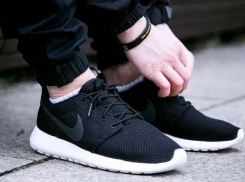 На Кубани мужчина прятал в кроссовке 30 граммов амфетамина