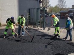 Во время карантина в Краснодаре продолжают ремонтировать дороги