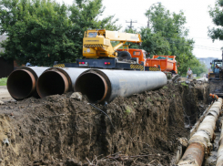 Мэр Краснодара пригрозил управляющим компаниям, из-за которых лишаются коммуникаций тысячи людей