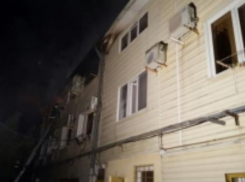 В Лазаревском районе Сочи пожар в частном доме тушили 43 человека