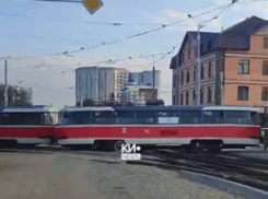 В Краснодаре трамвай сошел с рельсов