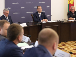 О детях-сиротах, образовании людей с ограниченными возможностями и аграриях Кубани поговорят депутаты ЗСК