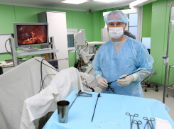 Краснодарские врачи прооперировали пациентку с редкой аномалией матки