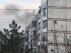 Стали известны подробности пожара в краснодарской многоэтажке, где погиб человек