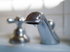 Из-за аварии на водоводе в Сочи без воды осталось 6 тысяч человек