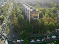 Выезжающие за город на первомай краснодарцы парализовали движение 