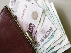 В бюджетной сфере быстрее всех «богатеют» рыболовы и коммунальщики