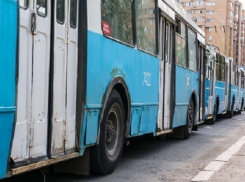 В Краснодаре из-за ДТП встали троллейбусы